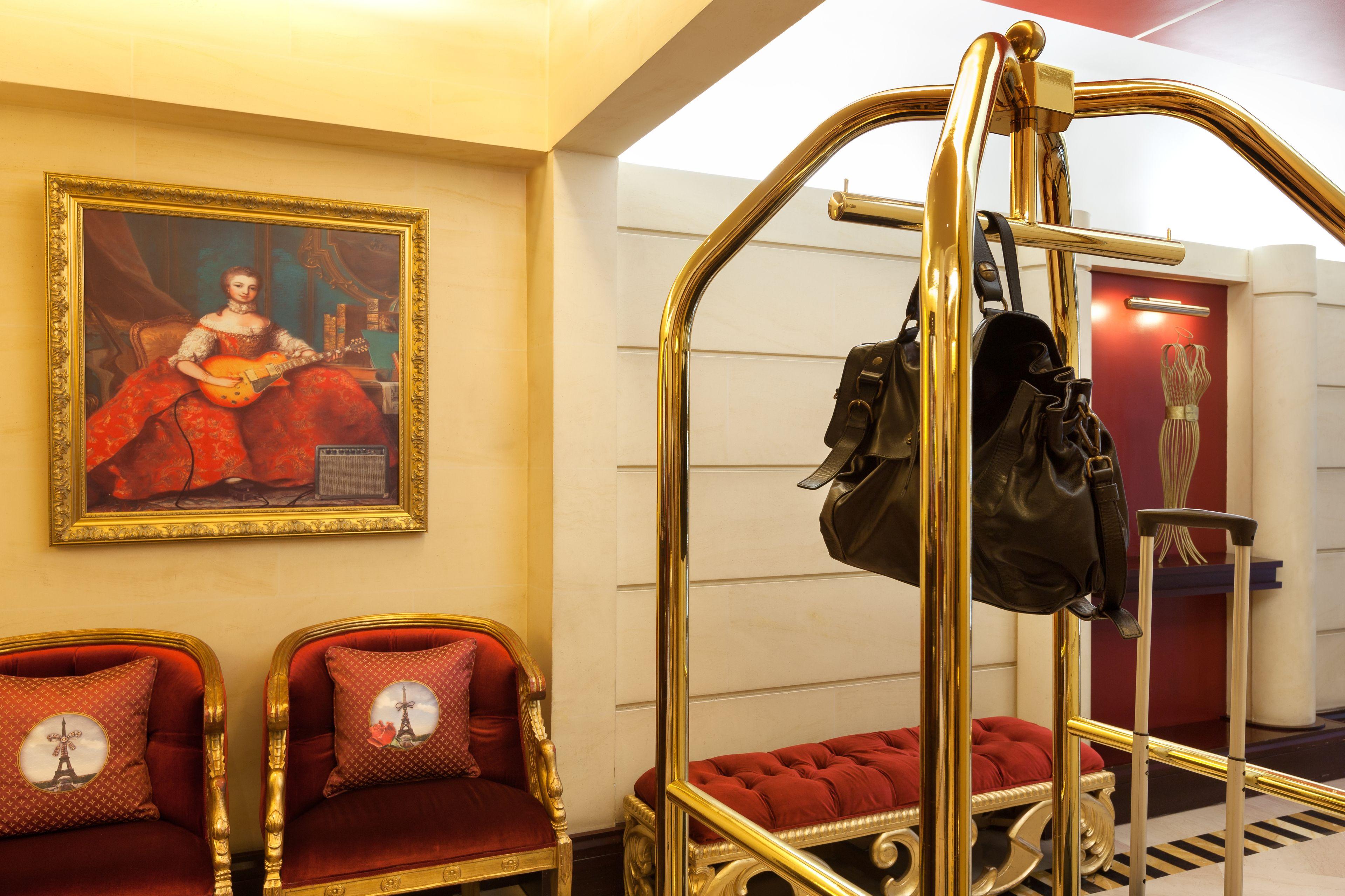 L'ormaie & Hotel Paris