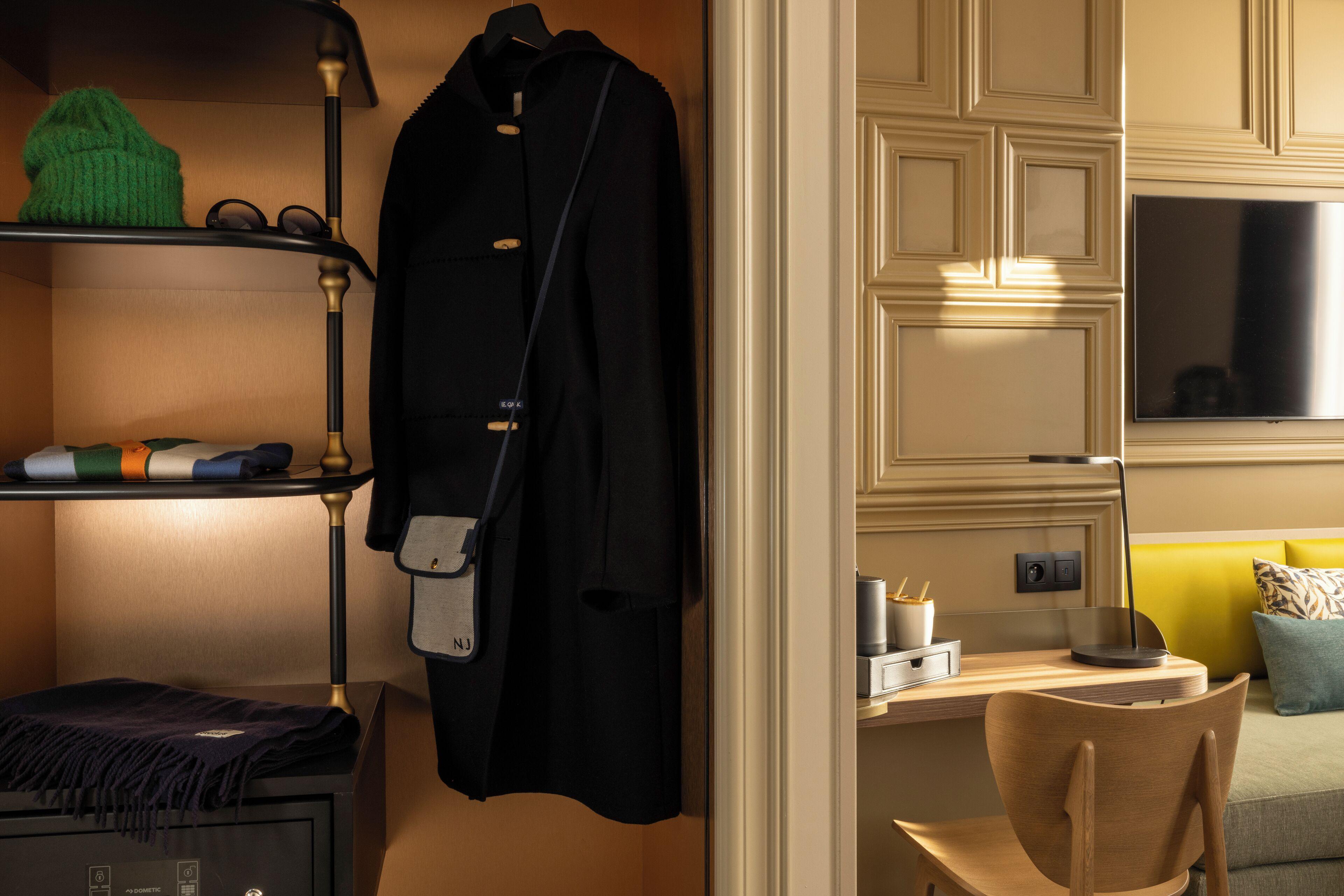 Hotel L'ormaie & Parigi