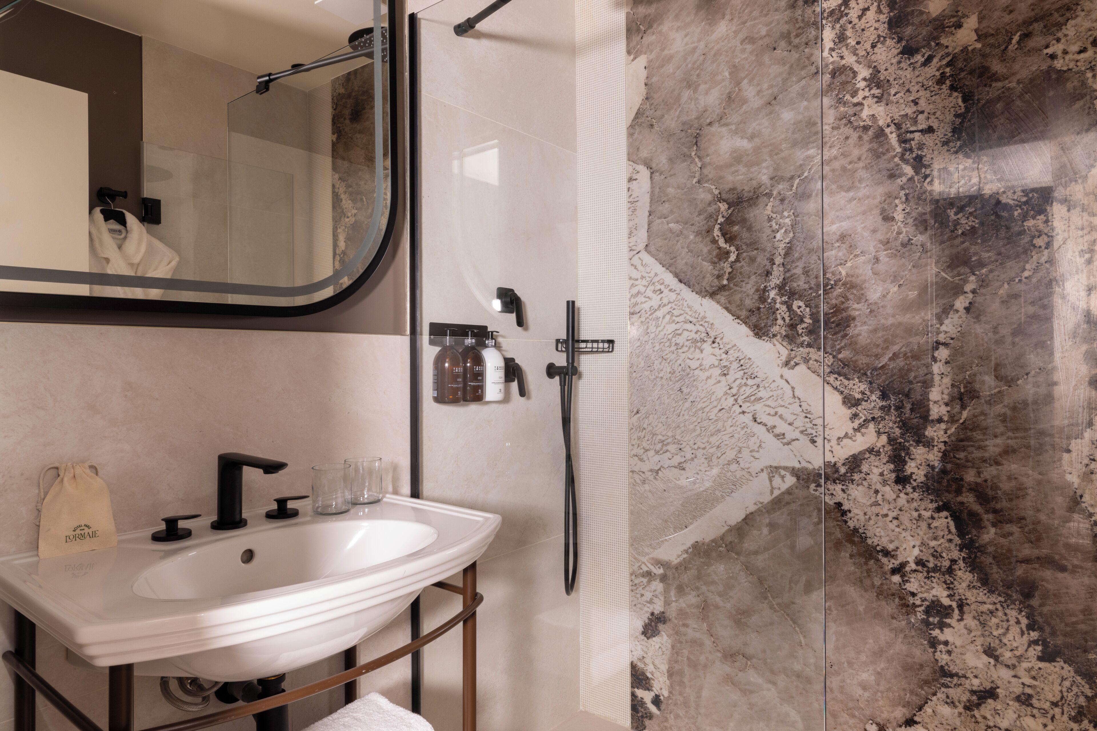 Hotel L'ormaie &